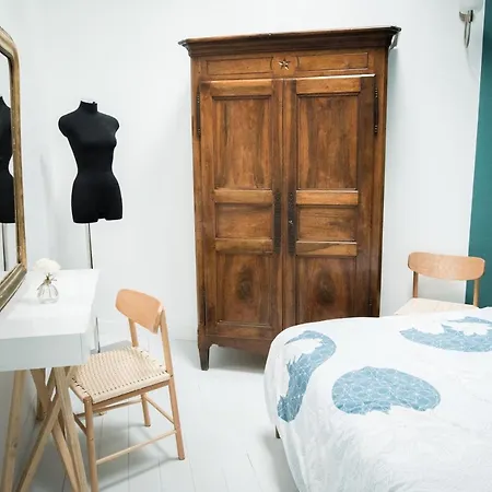Palais Des Congres Arenes Centre Climatise Familial Holiday home